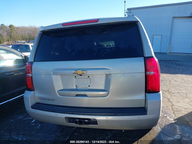 Chevrolet Suburban Lt 2017 1GNSKHKC2HR161649 Image 16