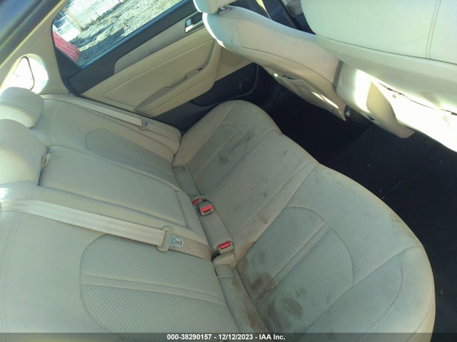 Hyundai SONATA SE 2015 5NPE24AF7FH256948 Image 8
