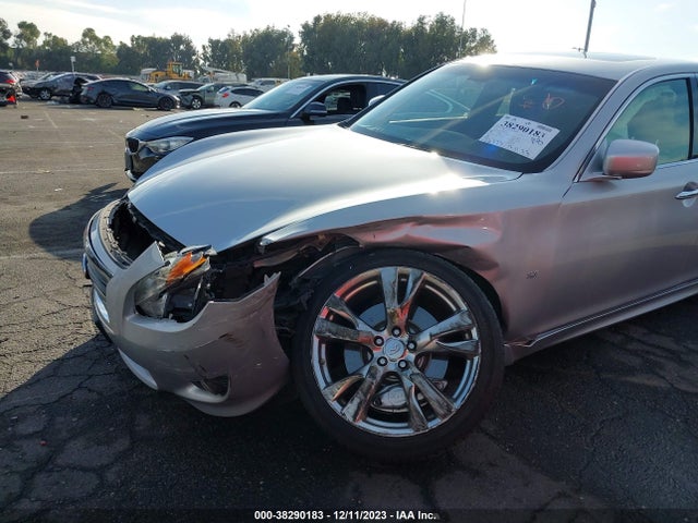 JN1BY1AP2EM260115 Infiniti Q70 3.7