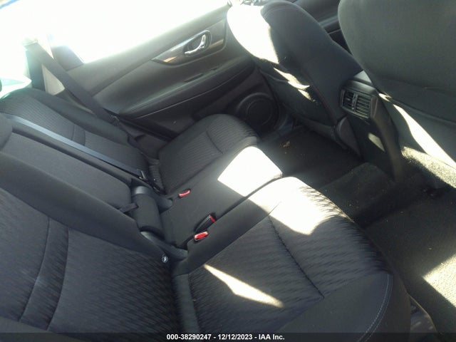 2018 NISSAN ROGUE S VIN: KNMAT2MV3JP585517