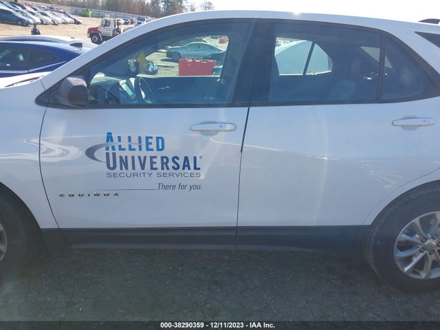 Chevrolet EQUINOX LS 2018 2GNAXHEV1J6216118 Image 14