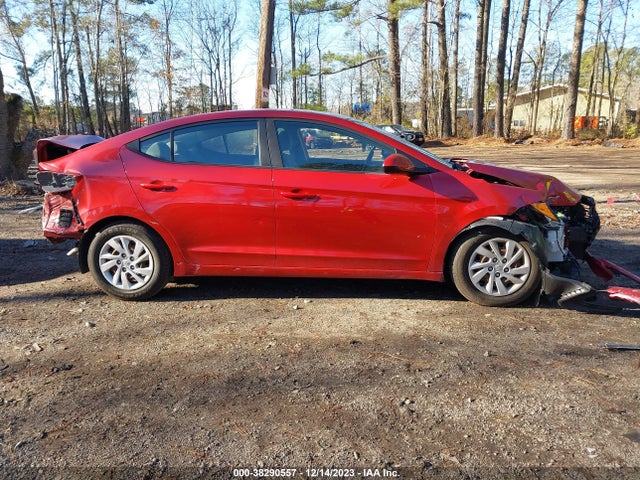 2018 HYUNDAI ELANTRA SE VIN: 5NPD74LF3JH355835