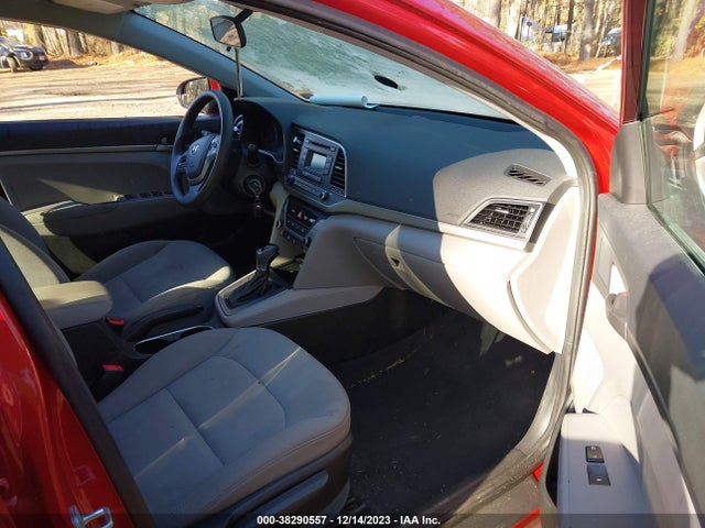 2018 HYUNDAI ELANTRA SE VIN: 5NPD74LF3JH355835