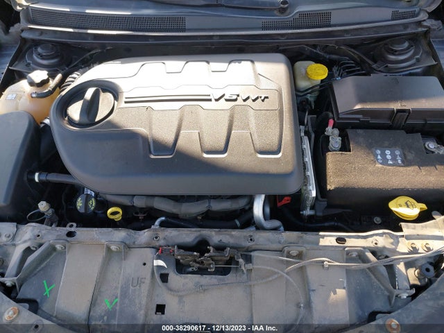 Chrysler 200 S 2015 1C3CCCDG2FN615775 Image 10