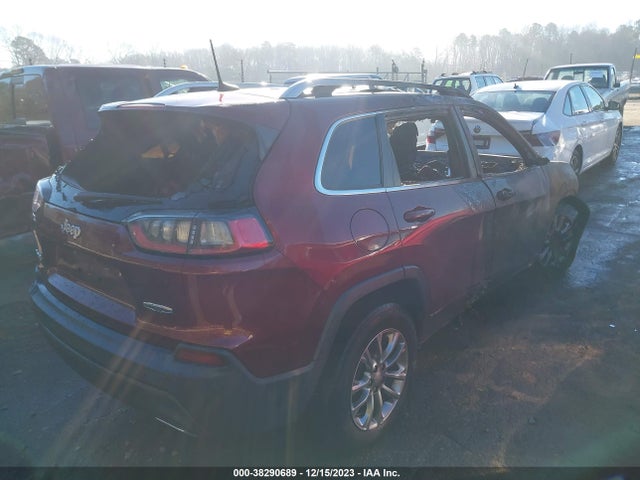 1C4PJMLXXKD329022 Jeep Cherokee Latitude Plus 4x4