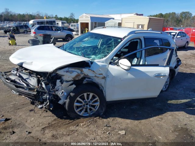 KNMAT2MT8HP590298 Nissan ROGUE SV