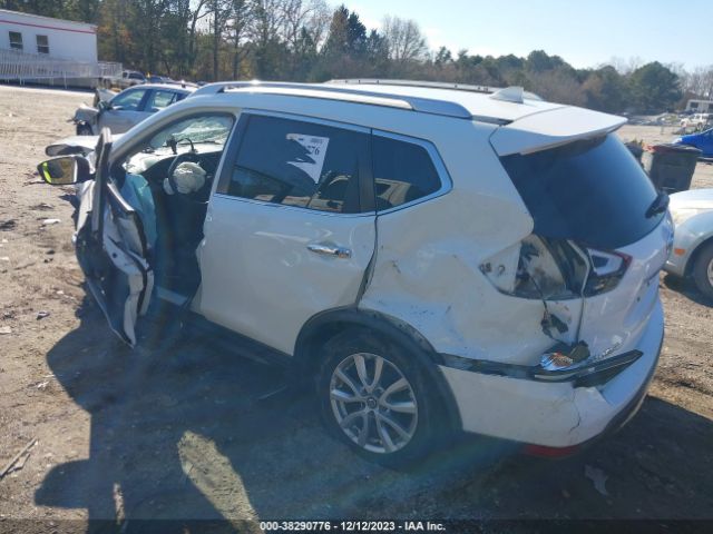 KNMAT2MT8HP590298 Nissan ROGUE SV