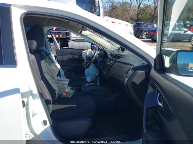 KNMAT2MT8HP590298 Nissan ROGUE SV
