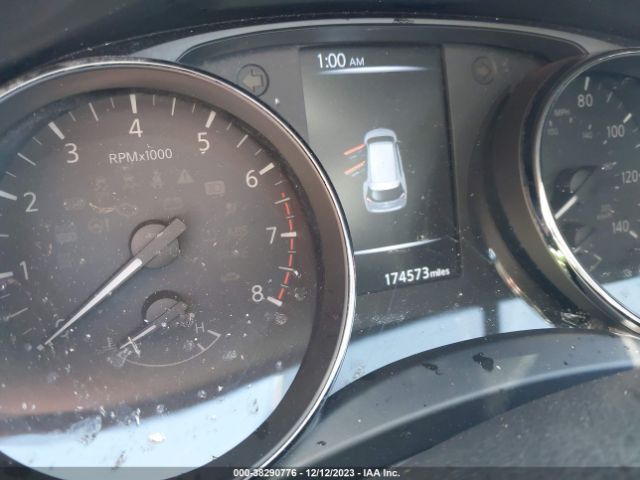 KNMAT2MT8HP590298 Nissan ROGUE SV