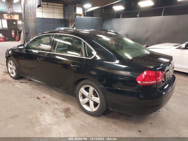 1VWAS7A33FC079846 Volkswagen Passat 1.8t Limited Edition