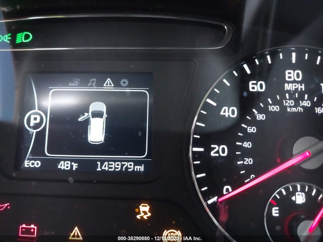 2016 KIA SORENTO 2.4L LX VIN: 5XYPG4A32GG153199