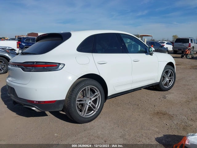 2019 PORSCHE MACAN WP1AA2A54KLB07768 Photo 3