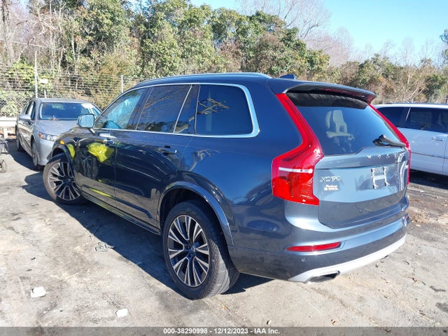 2021 VOLVO XC90 T5 MOMENTUM 7 PASSENGER VIN: YV4102PK9M1716805