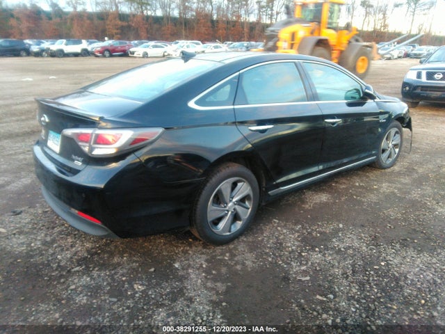 2017 HYUNDAI SONATA HYBRID LIMITED VIN: KMHE34L35HA066605
