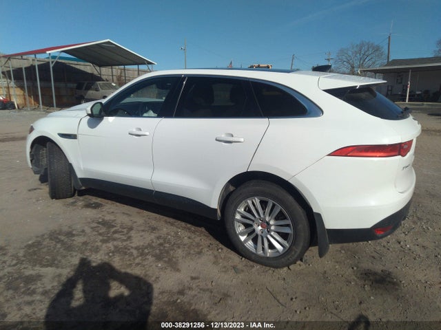 2020 JAGUAR F-PACE SADCK2FX6LA662692 Photo 2