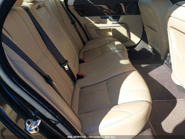 2013 JAGUAR XJ SAJWJ2GD1D8V45676 Photo 7