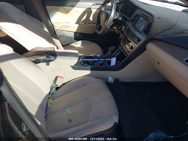 Hyundai SONATA SE 2016 5NPE24AFXGH313631 Image 5
