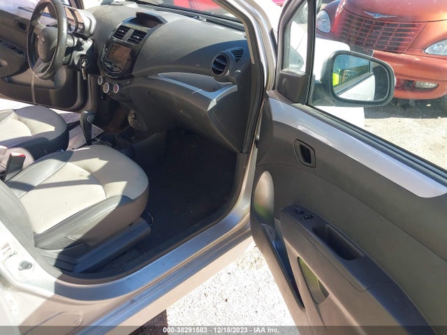 Chevrolet Spark 2lt Auto 2014 KL8CF6S92EC410405 Image 5