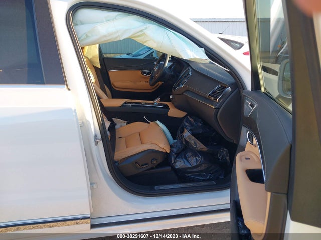 2021 VOLVO XC90 RECHARGE PLUG-IN HYBRID T8 INSCRIPTION 7 PASSENGER VIN: YV4BR0CL5M1673609