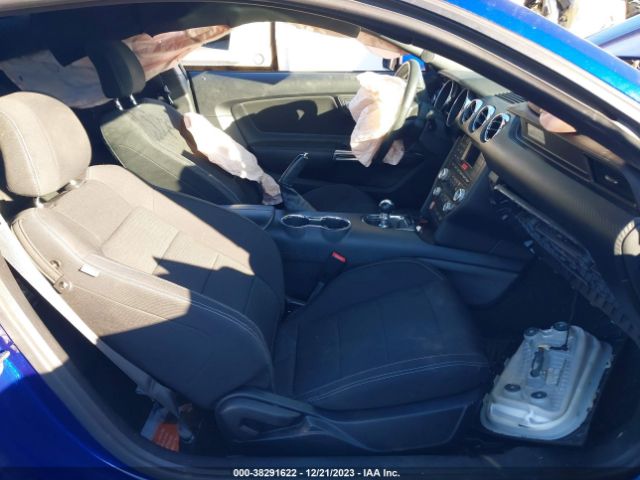 1FA6P8AM9G5254900 Ford Mustang V6