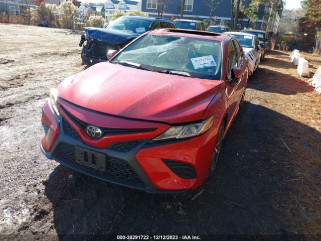 4T1M11AK4LU398990 Toyota CAMRY SE