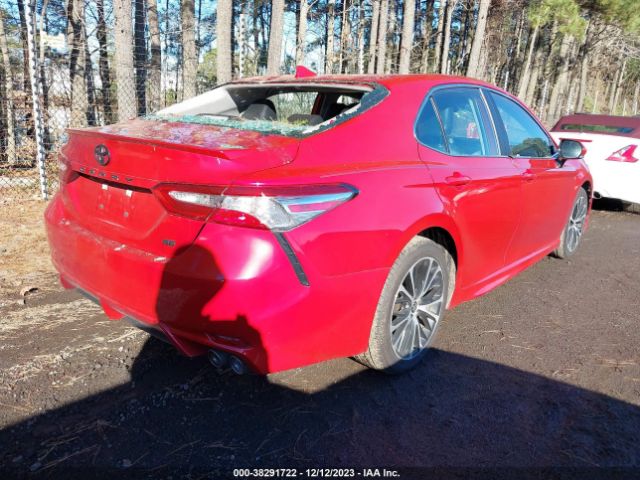 4T1M11AK4LU398990 Toyota CAMRY SE