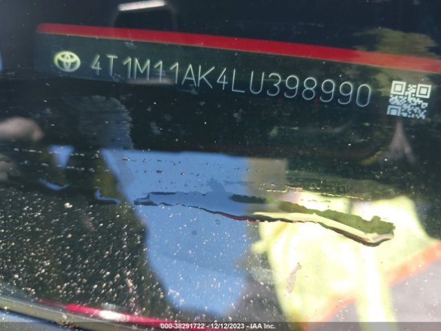4T1M11AK4LU398990 Toyota CAMRY SE
