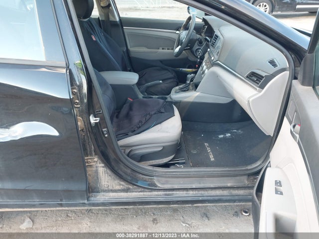 2019 HYUNDAI ELANTRA SEL VIN: KMHD84LF9KU784106