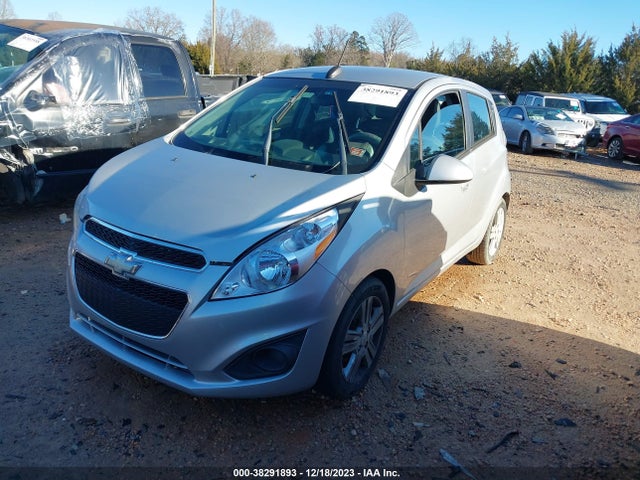 Chevrolet Spark 1lt Cvt 2015 KL8CD6S96FC719401 Image 2
