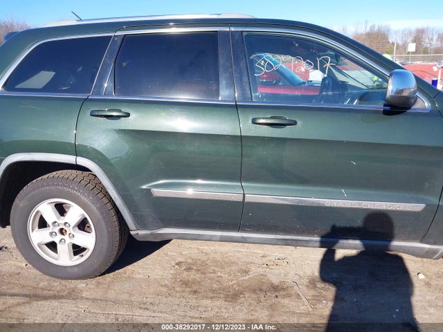 2011 JEEP GRAND CHEROKEE LAREDO VIN: 1J4RR4GG4BC690144
