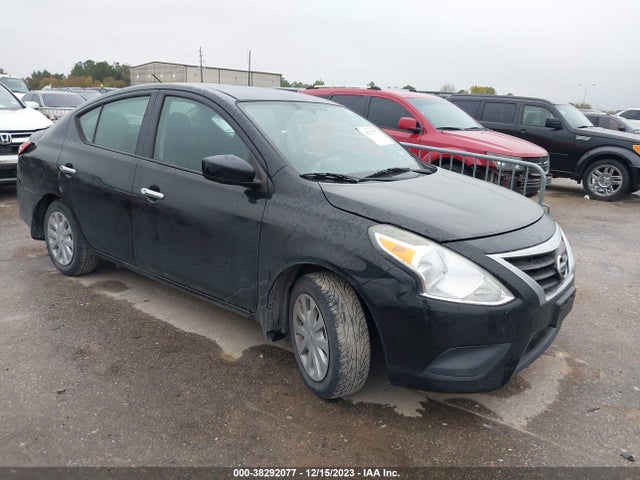 Nissan Versa 1.6 Sv 2015 3N1CN7AP8FL890636 zdjęcie główne