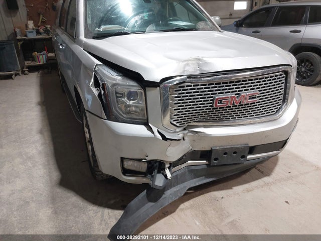 1GKS2FKC1GR241556 GMC Yukon Xl Sle