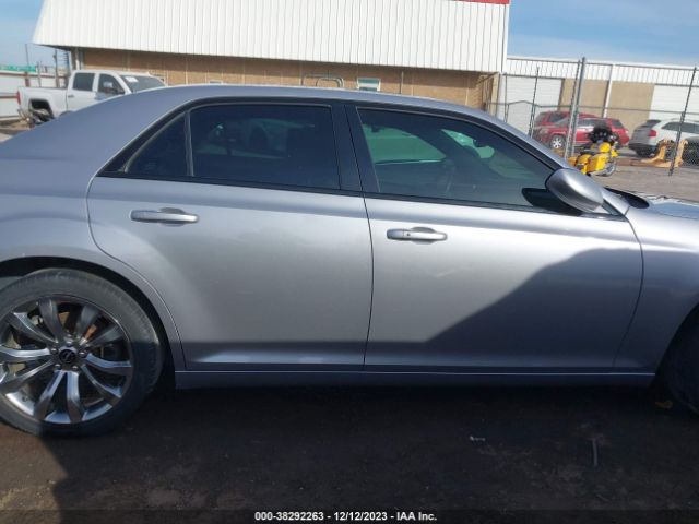 2C3CCABGXEH361165 Chrysler 300 S