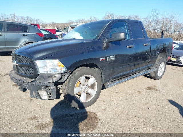 RAM 1500 Express 2016 1C6RR7FT8GS203747 Image 2