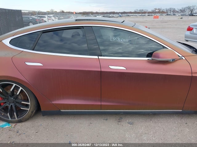 Tesla Model S 90d/p100d/p85d/p90d 2016 5YJSA1E40GF120206 Image 12