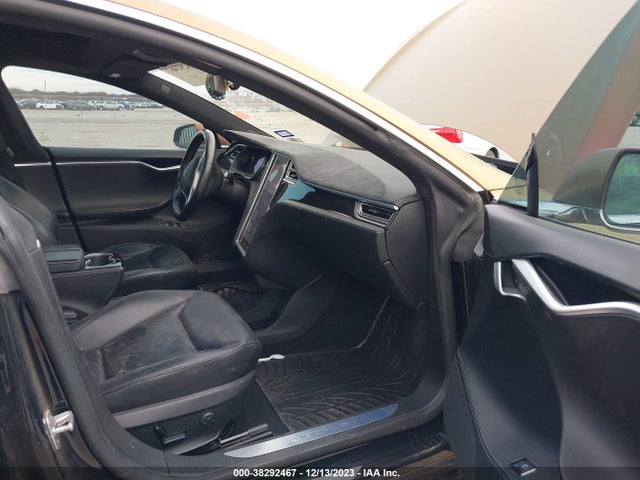 Tesla Model S 90d/p100d/p85d/p90d 2016 5YJSA1E40GF120206 Image 5