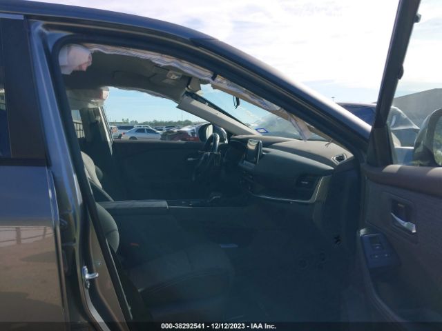 5N1BT3BA7PC846329 Nissan Rogue Sv Fwd