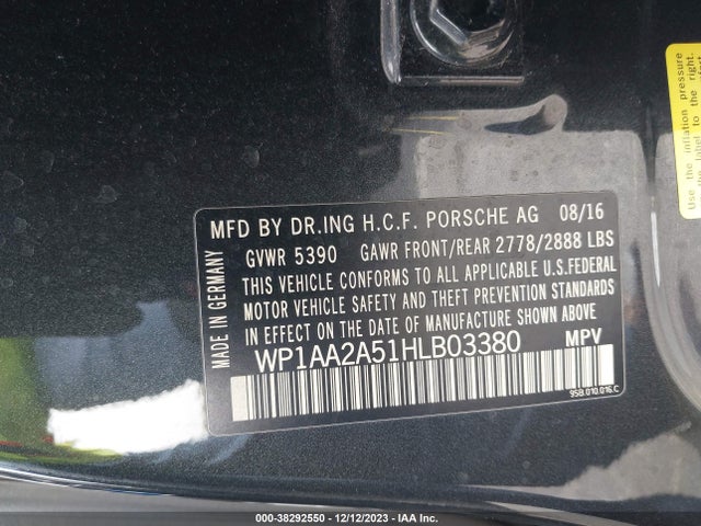 2017 PORSCHE MACAN WP1AA2A51HLB03380 Photo 8