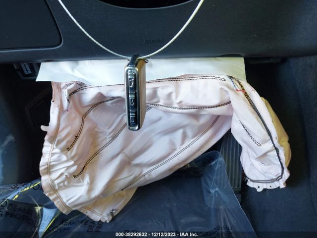 2018 VOLVO XC90 YV4A22PL8J1219372 Photo 10