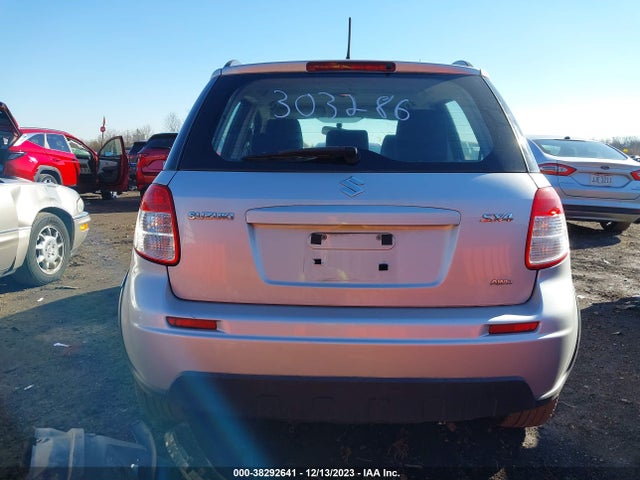 2011 SUZUKI SX4 CROSSOVER TECHNOLOGY/PREMIUM/TECH VALU PKG (NAV) VIN: JS2YB5A30B6303286