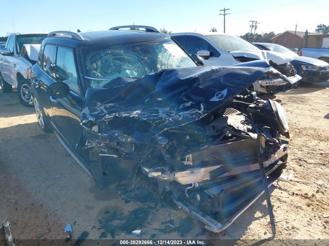 2017 MINI COUNTRYMAN WMZYT3C33H3D98156 Photo 0