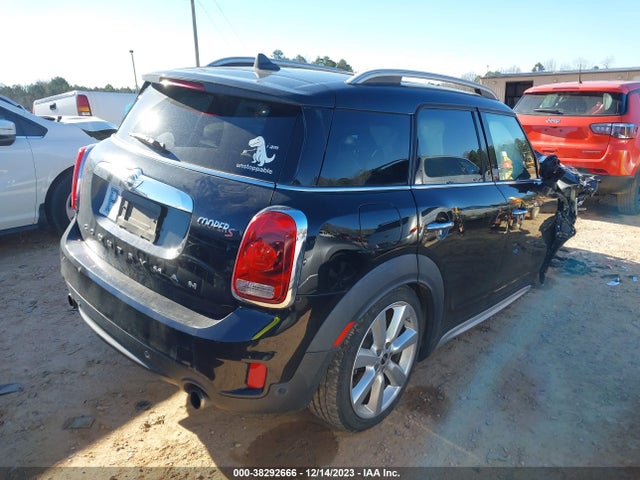 2017 MINI COUNTRYMAN WMZYT3C33H3D98156 Photo 3