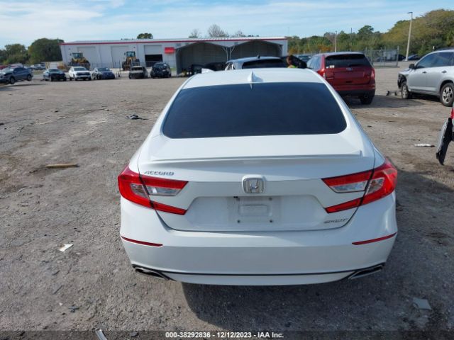 1HGCV1F38JA009807 Honda Accord Sport