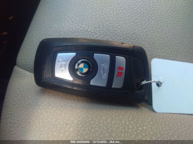 WBA5A5C54GD527207 BMW 528I