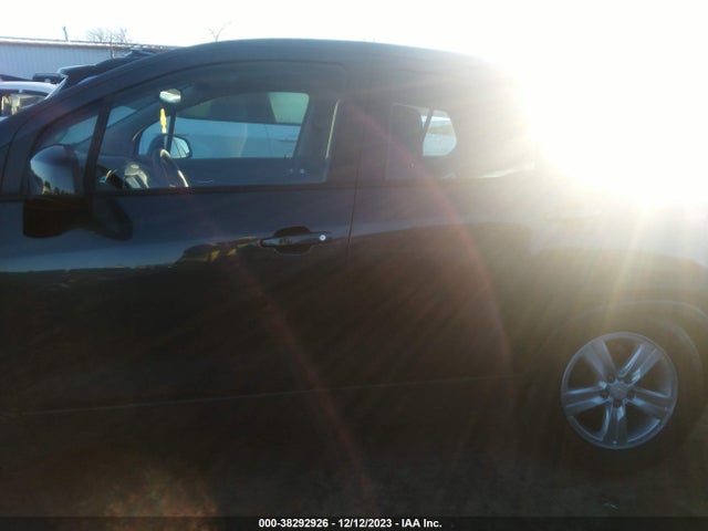 Chevrolet Trax Fwd Ls 2020 3GNCJKSB5LL231950 Image 14