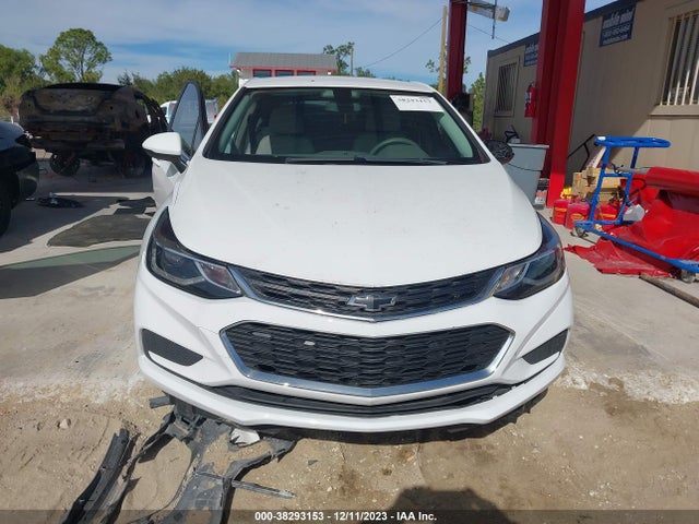 2018 CHEVROLET CRUZE LT AUTO VIN: 3G1BE6SM8JS518132