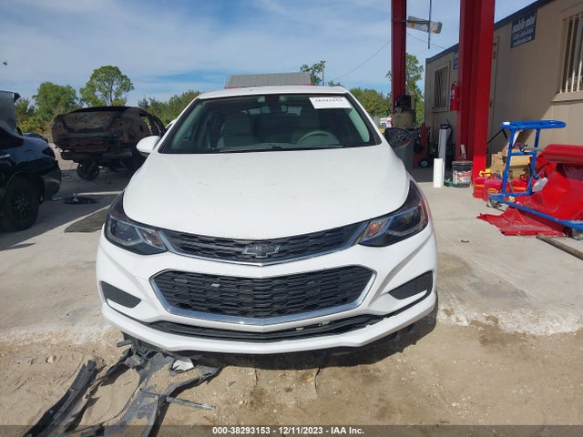 2018 CHEVROLET CRUZE LT AUTO VIN: 3G1BE6SM8JS518132