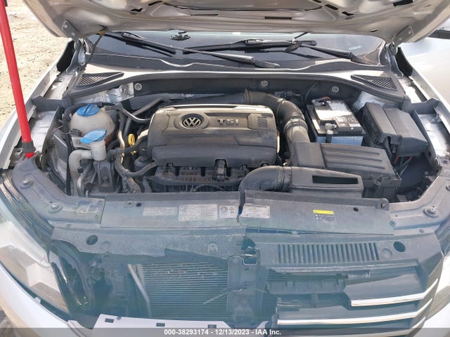 1VWAS7A34FC111719 Volkswagen Passat 1.8t Limited Edition