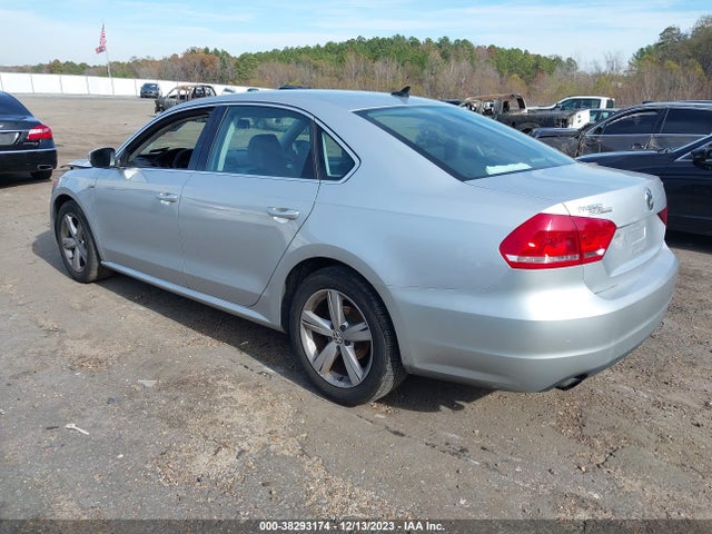 1VWAS7A34FC111719 Volkswagen Passat 1.8t Limited Edition