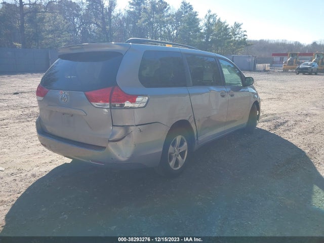 2011 TOYOTA SIENNA LE V6 VIN: 5TDKK3DC5BS024688
